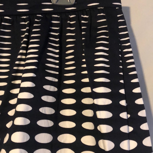 J. Crew black and white printed skirt size 12 - Picture 2 of 4